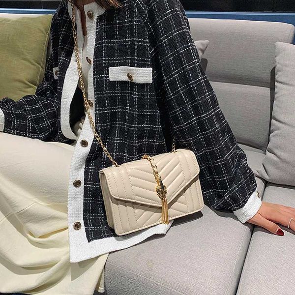 mini size flap bags for women quilted leather envolope crossbody bags for women ladies messenger with gold tassel bg34
mini size flap bags for women quilted leather envolope crossbody bags for women ladies messenger with gold tassel bg34