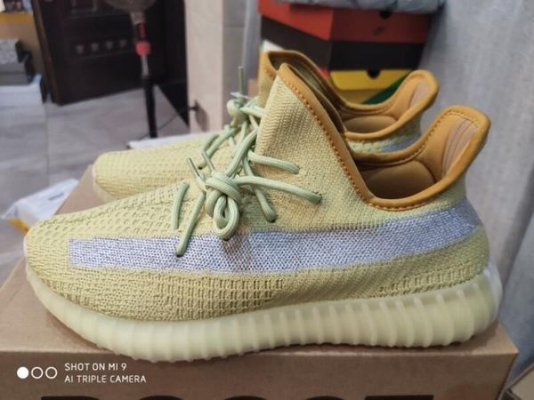 kanye west 3m black static reflective running shoes cinder israfil desert sage earth tail light zebra mens womens designer sneakers
kanye west 3m black static reflective running shoes cinder israfil desert sage earth tail light zebra mens womens designer sneakers