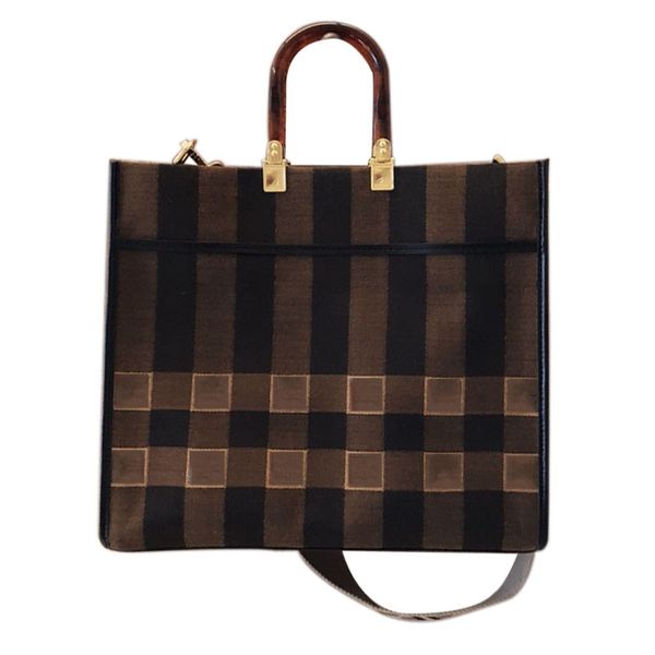 2020 latest retro women handbags purses genuine leather large capacity shopping bags fashion popular models
2020 latest retro women handbags purses genuine leather large capacity shopping bags fashion popular models