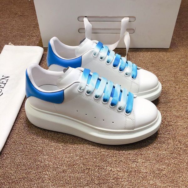 2020 high-end luxury women's men's party casual shoes sports shoes triple fashiondesigner platform couple shoes wild style ndrwr, Black
2020 high-end luxury women's men's party casual shoes sports shoes triple fashiondesigner platform couple shoes wild style ndrwr, Black