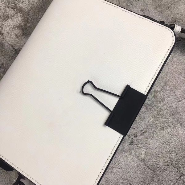 New brand women ow white houlder bag luxury cowhide leather handbag women off culpture bag office clipbox pouch cro body bag
New brand women ow white houlder bag luxury cowhide leather handbag women off culpture bag office clipbox pouch cro body bag