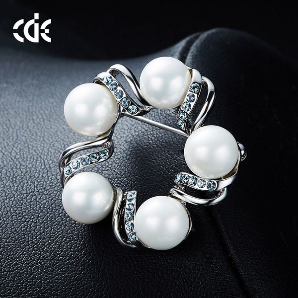 wedding party beaded pearl gift woman lady diamond jewelry brooches for bride acting initiation graduation cde-1443, Gray 
wedding party beaded pearl gift woman lady diamond jewelry brooches for bride acting initiation graduation cde-1443, Gray