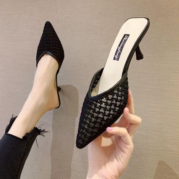 slippers women solid color 2020 summer new fashion thin heels low heel mesh casual women outside shoes, Black
slippers women solid color 2020 summer new fashion thin heels low heel mesh casual women outside shoes, Black