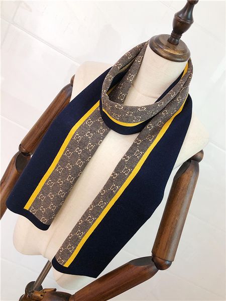 brand men's scarf fashion designer new autumn and winter 100% knitted wool scarf luxury shawl designer scarf, Blue;gray
brand men's scarf fashion designer new autumn and winter 100% knitted wool scarf luxury shawl designer scarf, Blue;gray