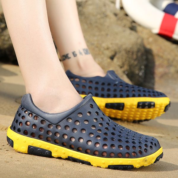 summer new style porous shoes hollow out fashion foot covering men's sandals large size sandals, Black
summer new style porous shoes hollow out fashion foot covering men's sandals large size sandals, Black