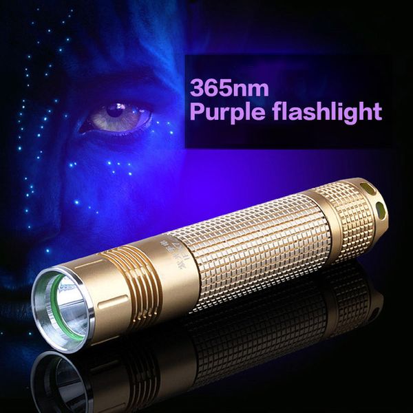 brelong фиолетовый 3w uv 365nm фонарик светодиодный фонарик фонарик для драгоценных камней / обнаружения ювелирных изделий / охота на скорпи
brelong фиолетовый 3w uv 365nm фонарик светодиодный фонарик фонарик для драгоценных камней / обнаружения ювелирных изделий / охота на скорпи