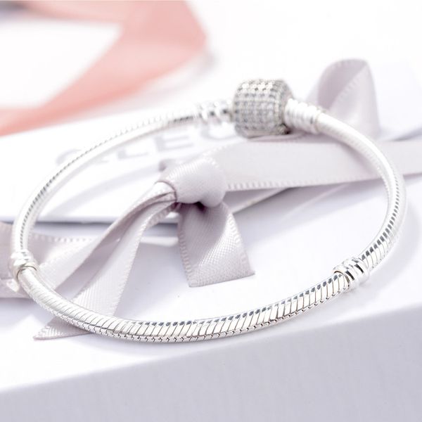 pb34 big brand bangle classic white buckle bracelet basic chain pure silver snake bone wholesale 925 silver sell jewelry, Golden;silver
pb34 big brand bangle classic white buckle bracelet basic chain pure silver snake bone wholesale 925 silver sell jewelry, Golden;silver