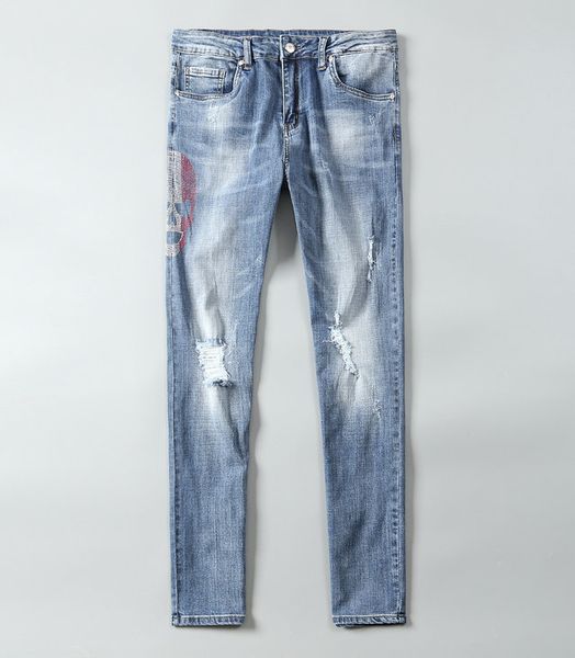 classic tide brand jeans mens designer jeans hole jeans boutique fashion casual pants hip hop pants skull print trousersselling, Blue
classic tide brand jeans mens designer jeans hole jeans boutique fashion casual pants hip hop pants skull print trousersselling, Blue