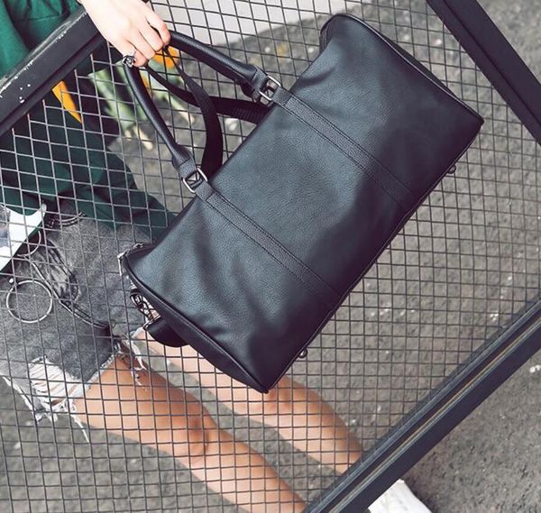 designermen women travel bag pu leather duffle bag brand designer luggage handbags large capacity sports bag234i
designermen women travel bag pu leather duffle bag brand designer luggage handbags large capacity sports bag234i