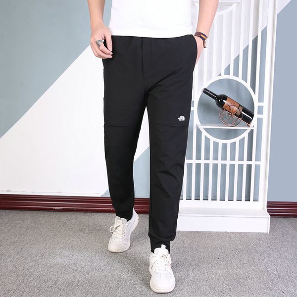 2020 explosion elasticated pants loose slim fit casual sweat pants men fashion long solid color pants men sweatpants 29-38
2020 explosion elasticated pants loose slim fit casual sweat pants men fashion long solid color pants men sweatpants 29-38