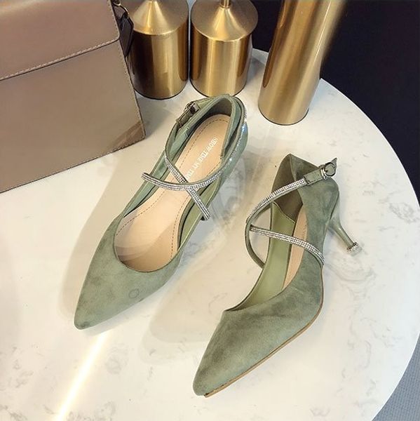 2020 new trend pumps women flock pointed thin high heels design rhinestone word buckle shoes ladies shoes, Black
2020 new trend pumps women flock pointed thin high heels design rhinestone word buckle shoes ladies shoes, Black