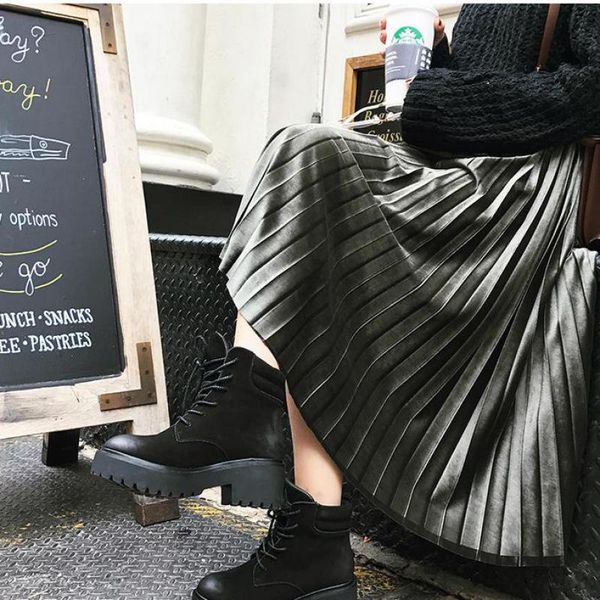 2018 new spring autumn high waisted skinny female velvet skirt pleated skirts pleated skirt ing, Black
2018 new spring autumn high waisted skinny female velvet skirt pleated skirts pleated skirt ing, Black
