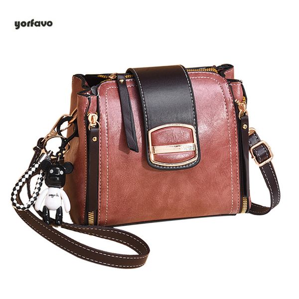 new women shoulder bag fashion crossbody bag for female with bear accessory multi-pockets handbag big capatity leather women
new women shoulder bag fashion crossbody bag for female with bear accessory multi-pockets handbag big capatity leather women