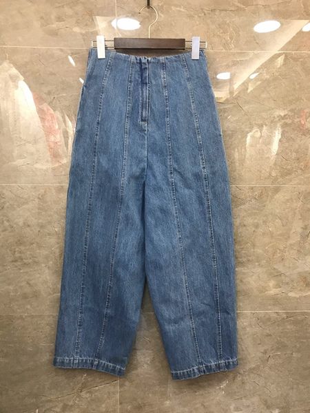 the new autumn and winter 2019 women's wild street concise wide leg jeans 1115, Blue
the new autumn and winter 2019 women's wild street concise wide leg jeans 1115, Blue