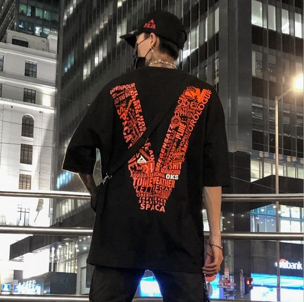 Hiphop Mens Tshirts Casual V Printed POP Short Sleeved Shirts Big V Teenager Loose Tees Fashion Top Men Clothes
Hiphop Mens Tshirts Casual V Printed POP Short Sleeved Shirts Big V Teenager Loose Tees Fashion Top Men Clothes