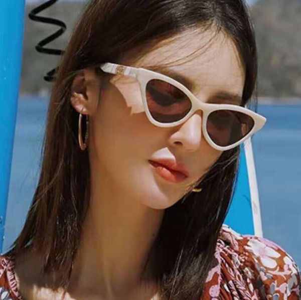 0597 brown sunglasses beige eye with fashion cat eye women wear new sunglasses box aiqtd, White;black
0597 brown sunglasses beige eye with fashion cat eye women wear new sunglasses box aiqtd, White;black