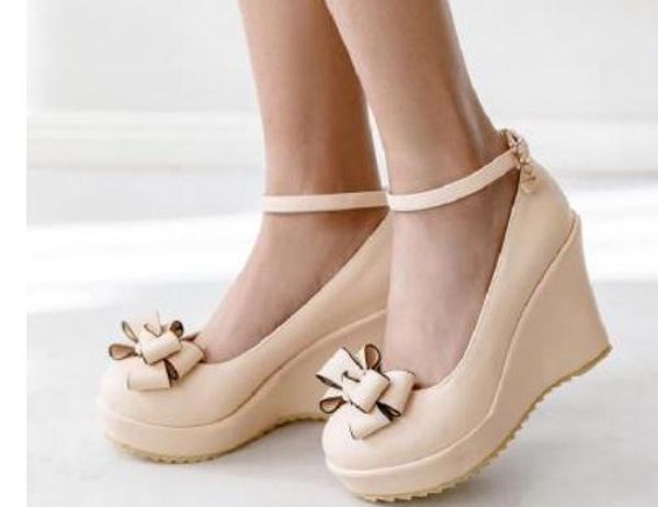 2019 women's shoes in spring and autumn with new style slope heel round head thick bottom bowknot @8023, Black
2019 women's shoes in spring and autumn with new style slope heel round head thick bottom bowknot @8023, Black
