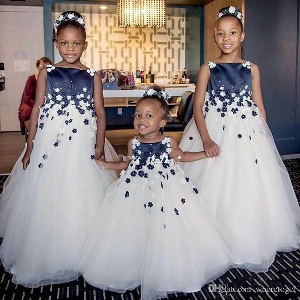 2020 cute wedding flower girl dresses with 3d flowers a-line party wear bateau custom made baby birthday first communion dress, White;blue
2020 cute wedding flower girl dresses with 3d flowers a-line party wear bateau custom made baby birthday first communion dress, White;blue