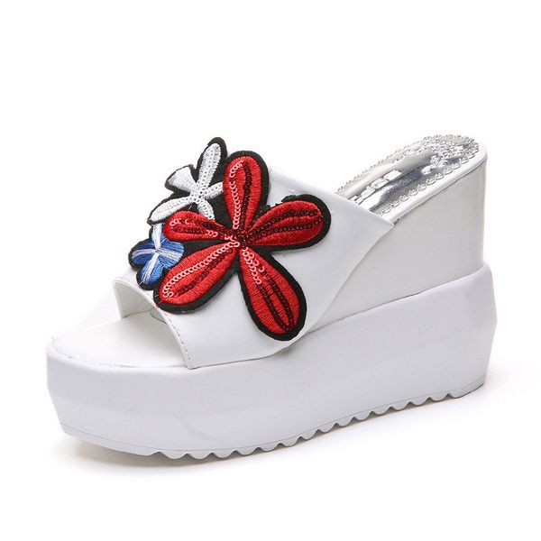 summer slipper embroidery flowers high platform wedges women slippers fashion flip flops bohemian national style thick bottom women sandals, Black 
summer slipper embroidery flowers high platform wedges women slippers fashion flip flops bohemian national style thick bottom women sandals, Black
