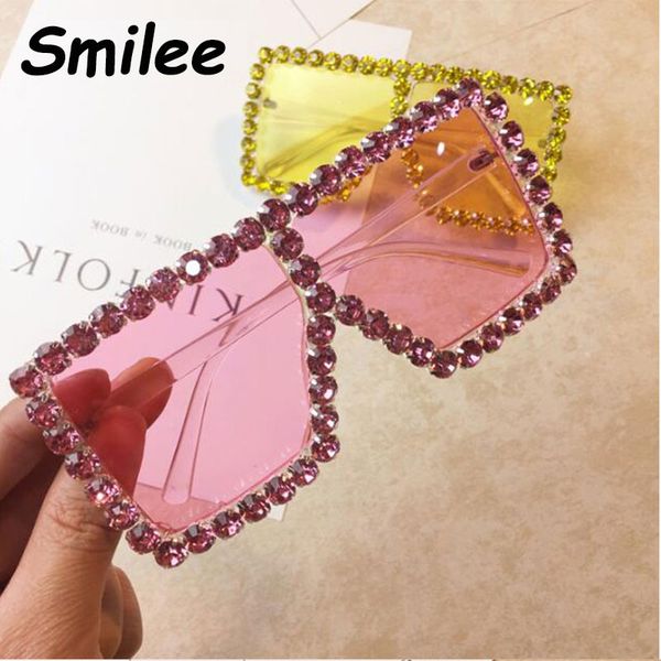 2018 crystal diamond oversized sunglasses for women luxury fashion candy shades uv400 brand glasses transparent frame 0320, White;black
2018 crystal diamond oversized sunglasses for women luxury fashion candy shades uv400 brand glasses transparent frame 0320, White;black