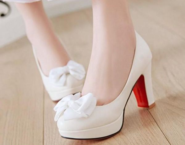 2019 women's shoes in spring and autumn with new style high heel coarse heel round head bowknot waterproof table@5074, Black
2019 women's shoes in spring and autumn with new style high heel coarse heel round head bowknot waterproof table@5074, Black