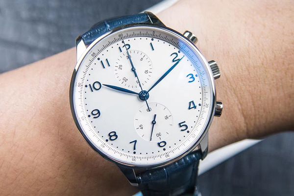 quartz movement polite men watch white dial original clasp leather band male watch ing, Slivery;brown
quartz movement polite men watch white dial original clasp leather band male watch ing, Slivery;brown