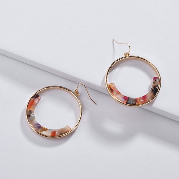 european and american fashion earrings alloy round hollow acrylic leopard print plate women's earrings drop new foreign trade, White
european and american fashion earrings alloy round hollow acrylic leopard print plate women's earrings drop new foreign trade, White