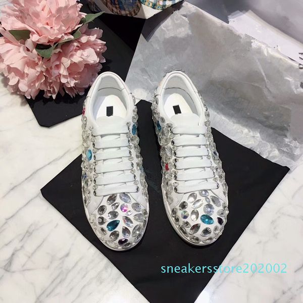 2019 новый дизайнер имя марка man повседневная обувь flat kanye west мода сморщенная кожа шнуровка low cut тренеров s02, Black
2019 новый дизайнер имя марка man повседневная обувь flat kanye west мода сморщенная кожа шнуровка low cut тренеров s02, Black