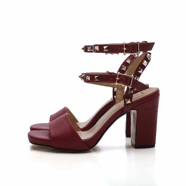 Sandálias blissti
Sandálias blissti