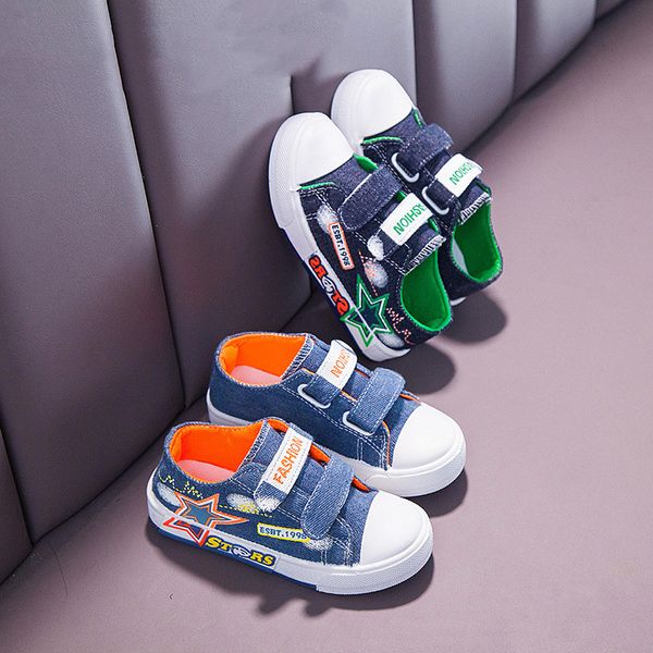 kids sneakers korean version of the wild primary and secondary school board shoes boys and girls denim shoes baby girl
kids sneakers korean version of the wild primary and secondary school board shoes boys and girls denim shoes baby girl