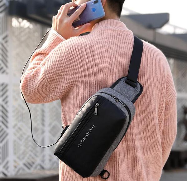 2019 wholesale men one shoulder inclined bag leisure chest bag oxford cloth women mobile bag high-capacity sport&outdoor packs day packs s11
2019 wholesale men one shoulder inclined bag leisure chest bag oxford cloth women mobile bag high-capacity sport&outdoor packs day packs s11