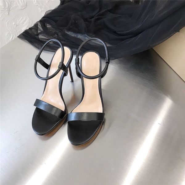 classic sandals lady summer 2020 new superstar sandals large size stiletto high heels women's shoes women dress shoes high heels, Black
classic sandals lady summer 2020 new superstar sandals large size stiletto high heels women's shoes women dress shoes high heels, Black