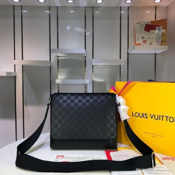 men small shoulder bag fashion ladies letter real leather carossbody bags for man n41034 29 x 23 x 6 cm
men small shoulder bag fashion ladies letter real leather carossbody bags for man n41034 29 x 23 x 6 cm
