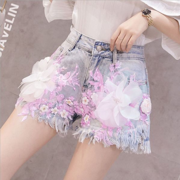 web celebrity recommends 2019 new summer denim shorts for women high waisted pearl flower beaded pants distressed short pants in style, White;black
web celebrity recommends 2019 new summer denim shorts for women high waisted pearl flower beaded pants distressed short pants in style, White;black