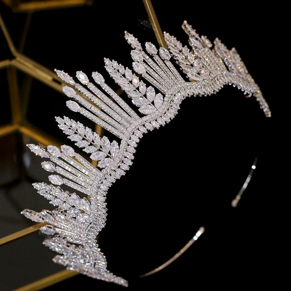 new luxury princess crystal crown silver tiara crystal bride crown cz wedding headband large wedding hair accessories zy
new luxury princess crystal crown silver tiara crystal bride crown cz wedding headband large wedding hair accessories zy