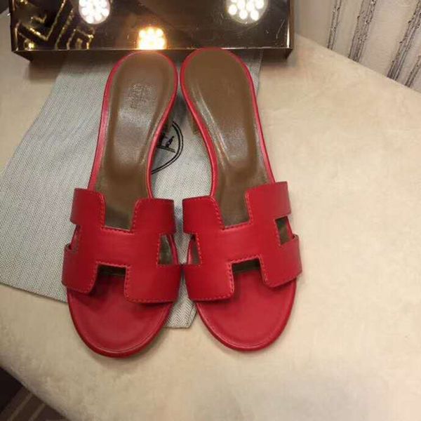 Luxury brand women's sandals leather flat comfortable apartment fashion casual ladies sandals and slippers 35-40 size with height 4cmF055AFb
Luxury brand women's sandals leather flat comfortable apartment fashion casual ladies sandals and slippers 35-40 size with height 4cmF055AFb