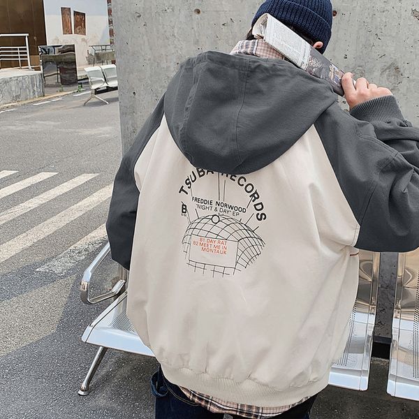 2019 autumn and winter men's new casual contrast color letter print pocket decoration hooded jacket loose temperament cotton, Black;brown
2019 autumn and winter men's new casual contrast color letter print pocket decoration hooded jacket loose temperament cotton, Black;brown