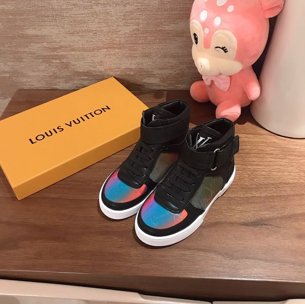 kids designer shoes boys and girls fashion bright high-shoes lining plus velvet rubber outsole shock absorption design eursize 26-35
kids designer shoes boys and girls fashion bright high-shoes lining plus velvet rubber outsole shock absorption design eursize 26-35