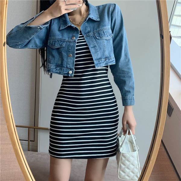 fashion ageing temperament two-piece suit womens slim black and white striped suspender dress casual short denim jacket, White;black
fashion ageing temperament two-piece suit womens slim black and white striped suspender dress casual short denim jacket, White;black