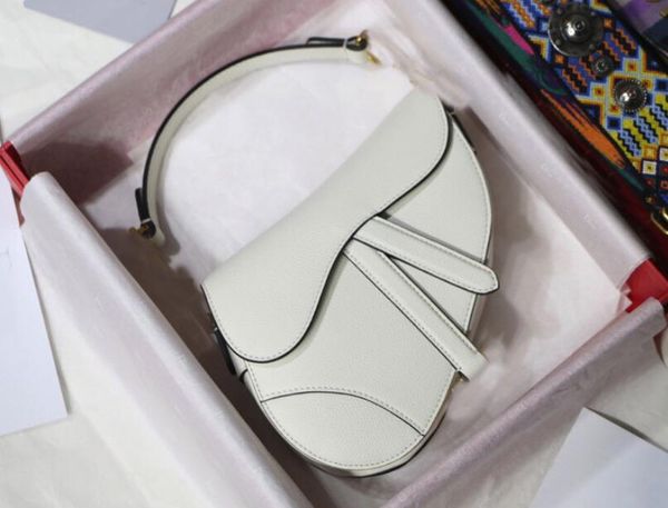 2019 famous designer womens handbag new letter shoulder bag genuine leather messenger bag luxury saddle bagdhl
2019 famous designer womens handbag new letter shoulder bag genuine leather messenger bag luxury saddle bagdhl