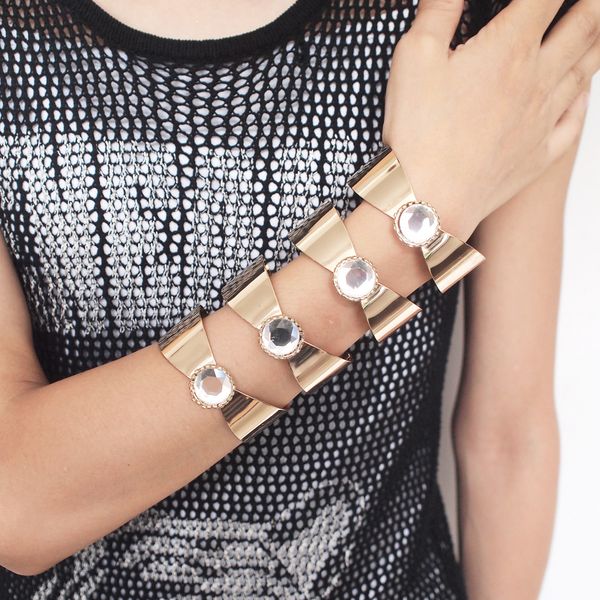manilai brand unique wide alloy cuff bracelets bangles for women big crystal statement bracelets party accessories jewelry, Black
manilai brand unique wide alloy cuff bracelets bangles for women big crystal statement bracelets party accessories jewelry, Black