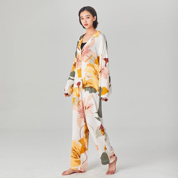 pajamas set for women 2019 autumn ink print long sleeve and pants sleepwear for women cotton satin home clothes pjs, Black;red
pajamas set for women 2019 autumn ink print long sleeve and pants sleepwear for women cotton satin home clothes pjs, Black;red