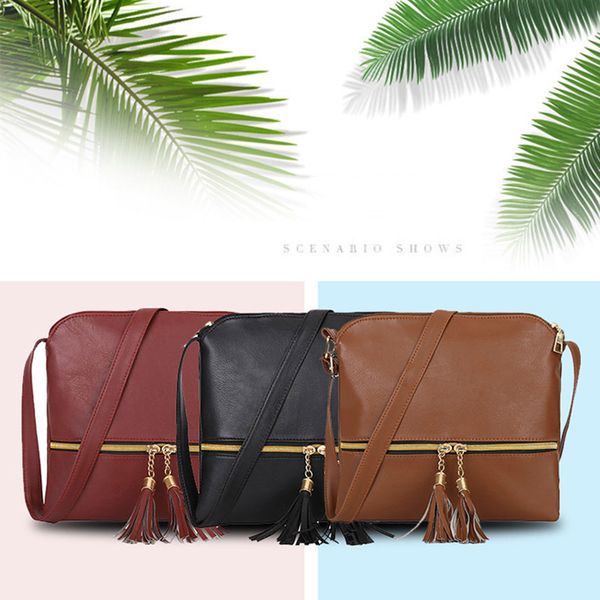 2019 new arrival women tassel small handbags pu vintage mini messenger bag for shopping
2019 new arrival women tassel small handbags pu vintage mini messenger bag for shopping