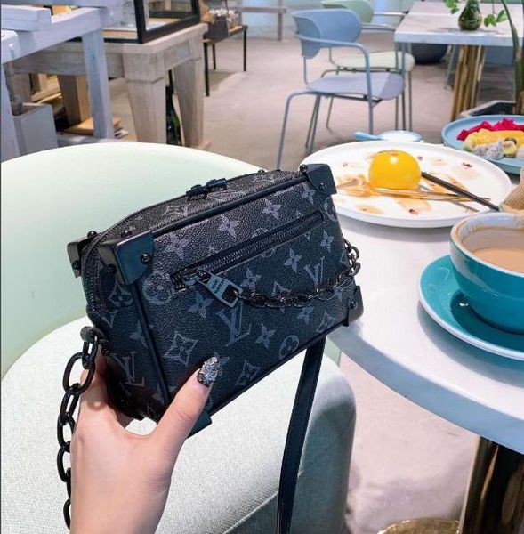 female mini soft trunk 1.1 genuine leather clutch bags hign end version handbag for women female trunk hand bag mn44480
female mini soft trunk 1.1 genuine leather clutch bags hign end version handbag for women female trunk hand bag mn44480