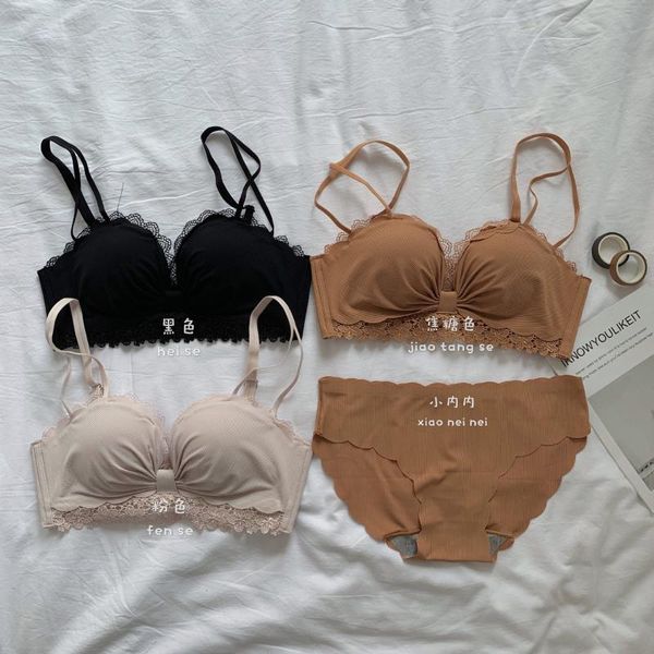 p shoot lace bra bra seemless small bust underwear women's push up knicker set, Red;black
p shoot lace bra bra seemless small bust underwear women's push up knicker set, Red;black