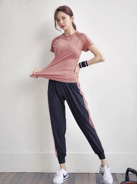 yoga set fitness clothing active wear gym clothes womens workout clothing sets tracksuit 3 colors optional
yoga set fitness clothing active wear gym clothes womens workout clothing sets tracksuit 3 colors optional