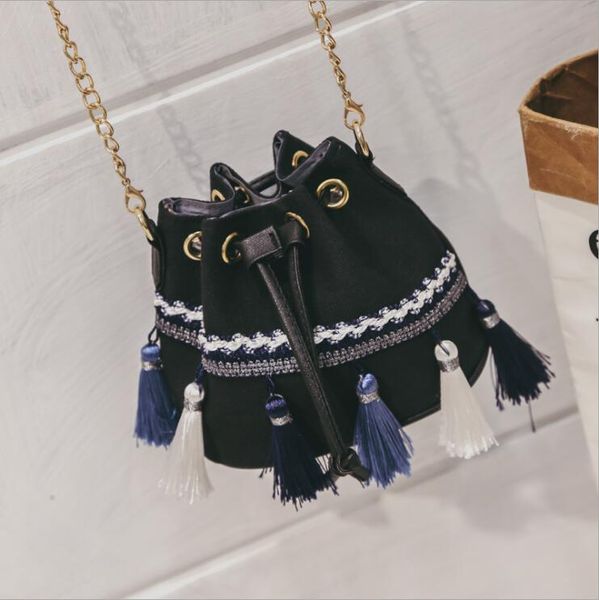 

2019 brand fashion luxury designer bags Drawstring candy color shoulder bag nylon bucket type lady bag solid color polyester bucket bag