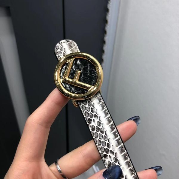 2019 new designer premium leather belt designer brand with men's luxury men's and women's fashion pin buckle, Black;brown
2019 new designer premium leather belt designer brand with men's luxury men's and women's fashion pin buckle, Black;brown