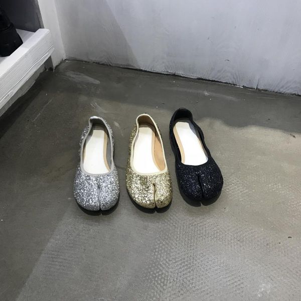 casual woman platform shoes round toe all-match shallow mouth 2019 fashion women's glitter nurse comfortable modis fabric solid, Black
casual woman platform shoes round toe all-match shallow mouth 2019 fashion women's glitter nurse comfortable modis fabric solid, Black