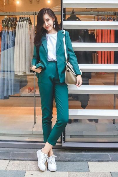2018 pure color simple boyfriend jacket small cuff pants dark green office lady karxige official store seven length pant suit, White;black
2018 pure color simple boyfriend jacket small cuff pants dark green office lady karxige official store seven length pant suit, White;black
